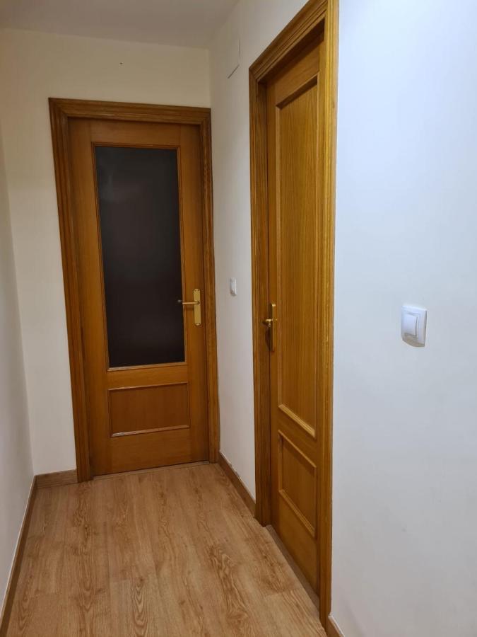 Habitacion Con Bano Privado- En Casa Familiar Beatriz Валенсия Экстерьер фото