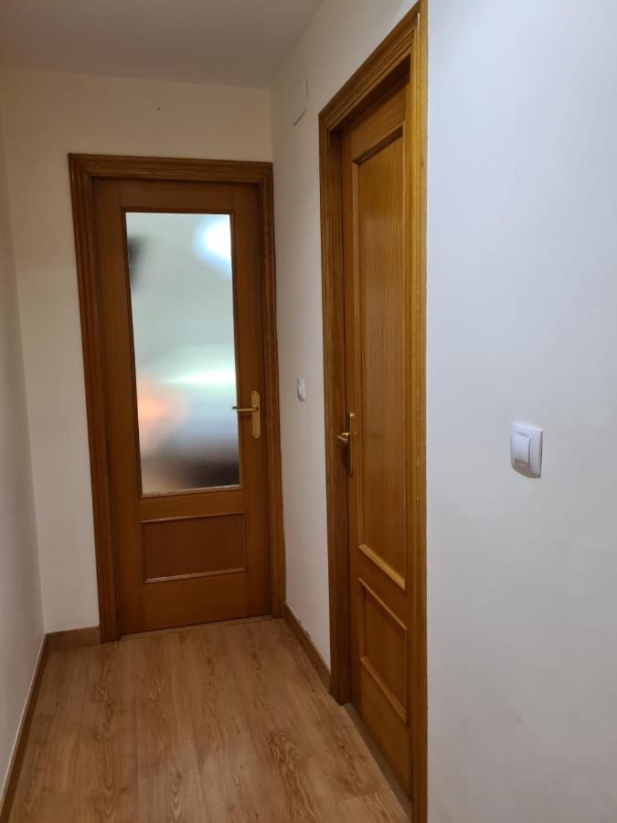 Habitacion Con Bano Privado- En Casa Familiar Beatriz Валенсия Экстерьер фото